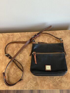 Vintage Dooney & Bourke Black Pebbled Leather Letter Carrier Crossbody Bag